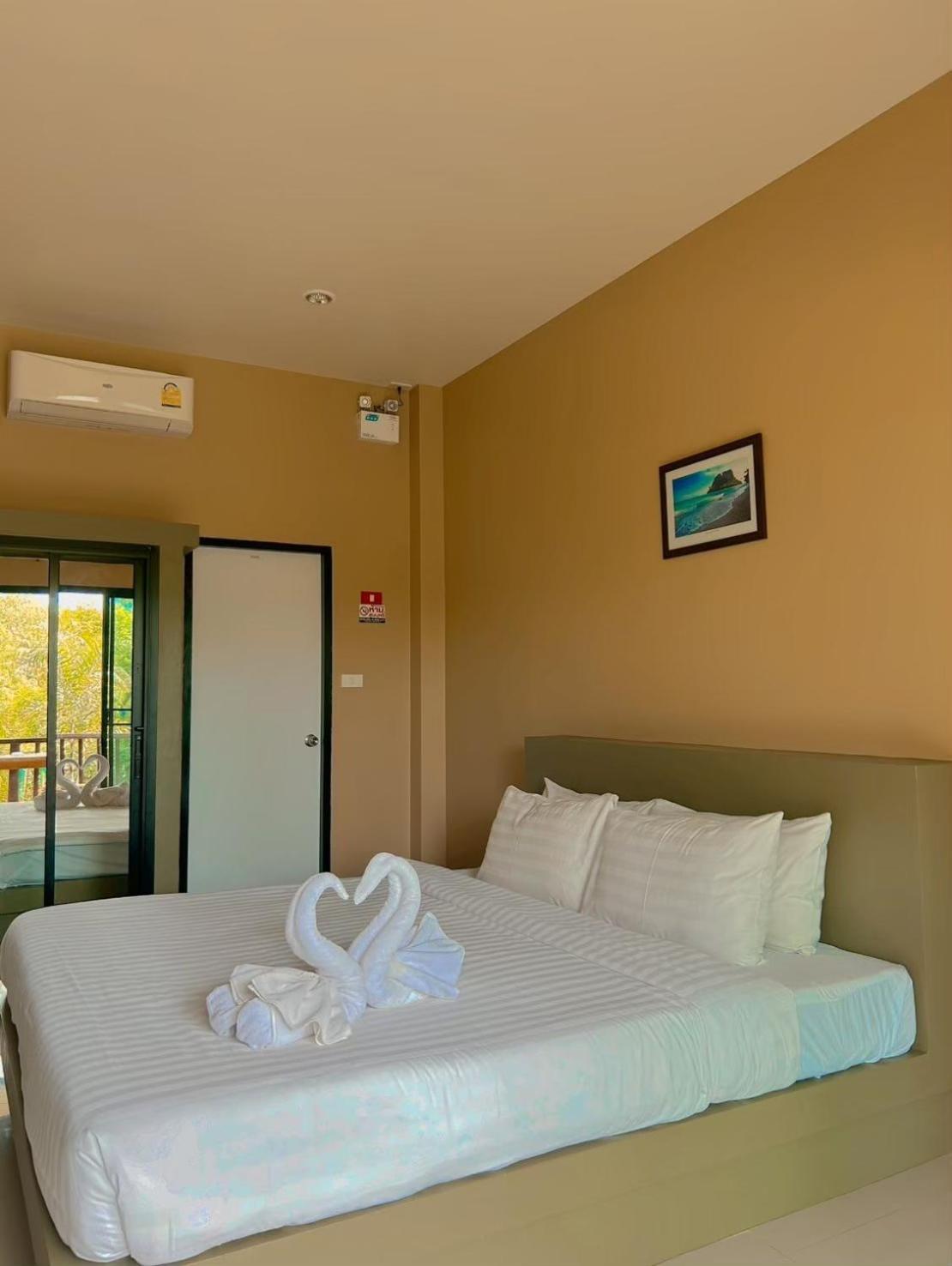 Infinite Resort And Cafe Krabi town Esterno foto