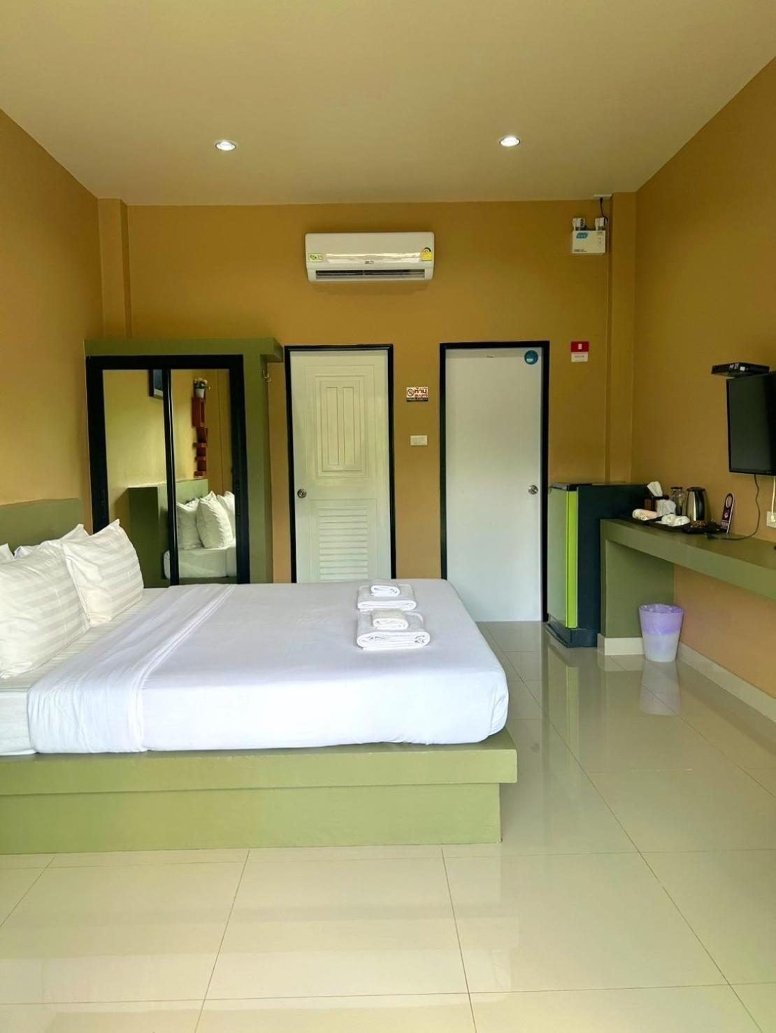 Infinite Resort And Cafe Krabi town Esterno foto